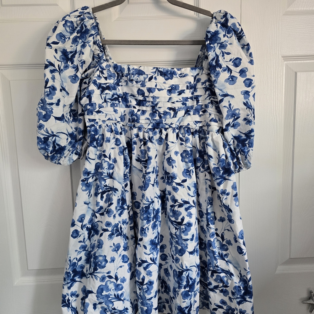 Abercrombie & Fitch Blue Floral Dress